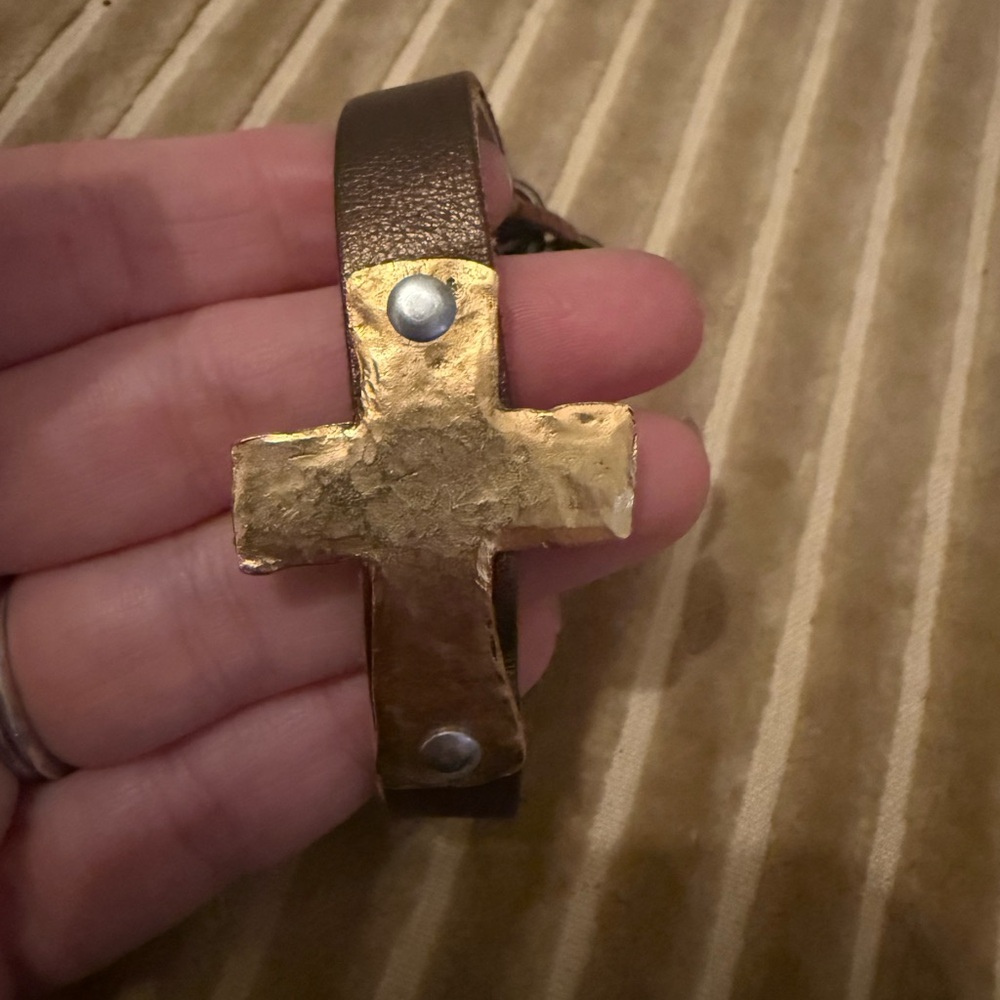 Gold and Brown Julio design Cross Bracelet